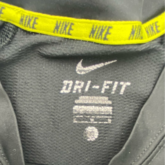 Nike Black Neon Yellow Dri-Fit Short Sleeve Athletic Shirt Men's size medium - Picture 3 of 10